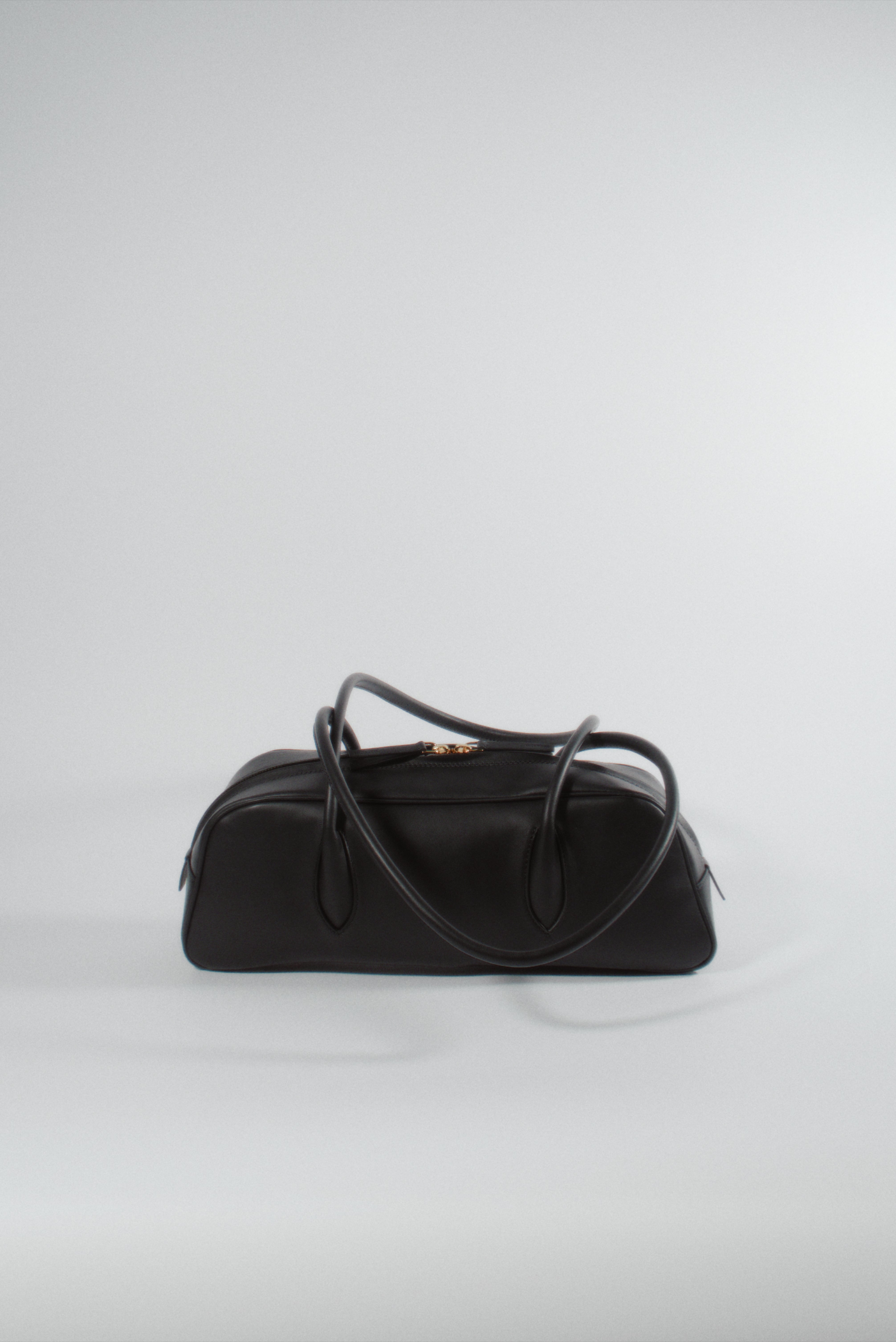 #color_black calfskin