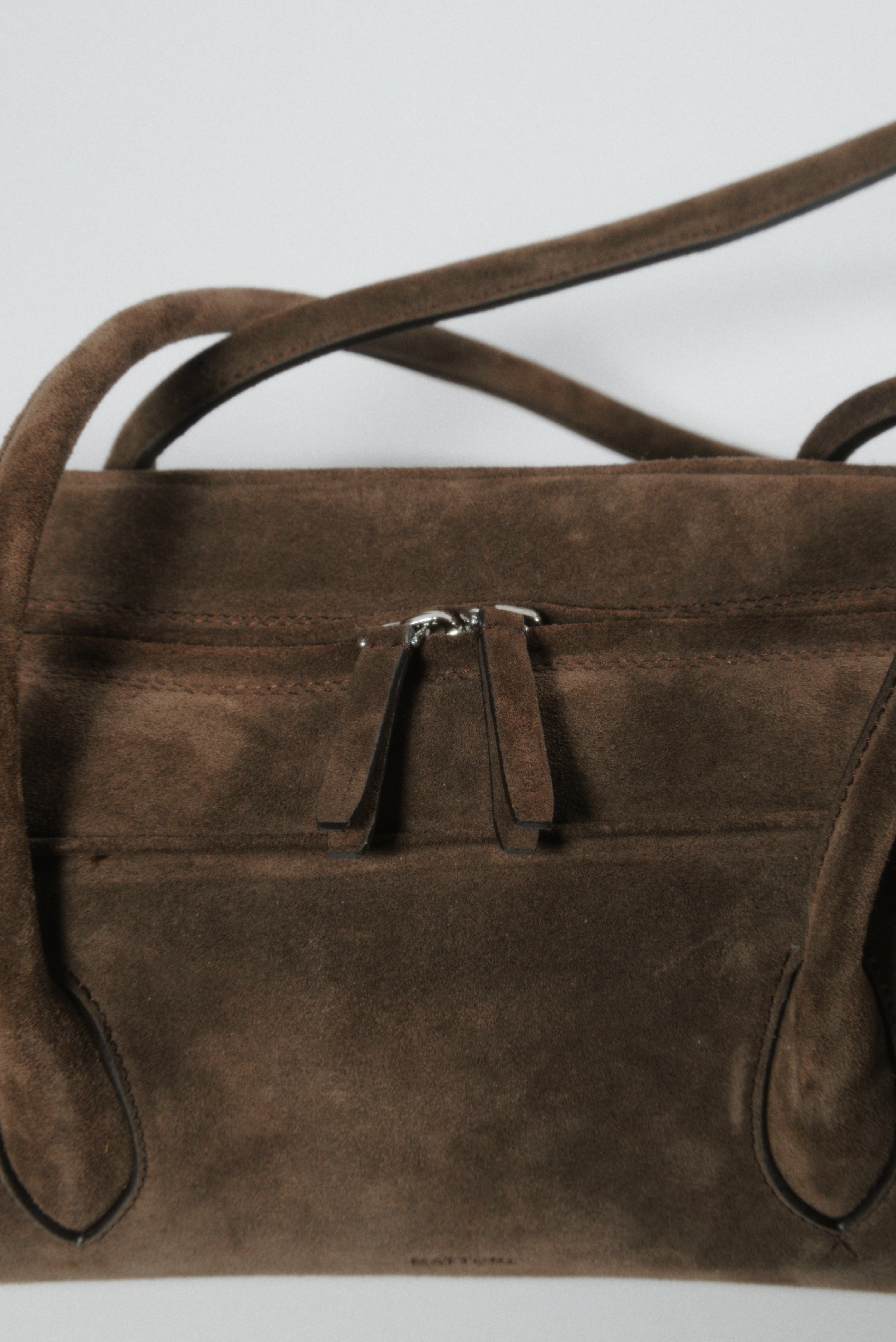 #color_brown suede