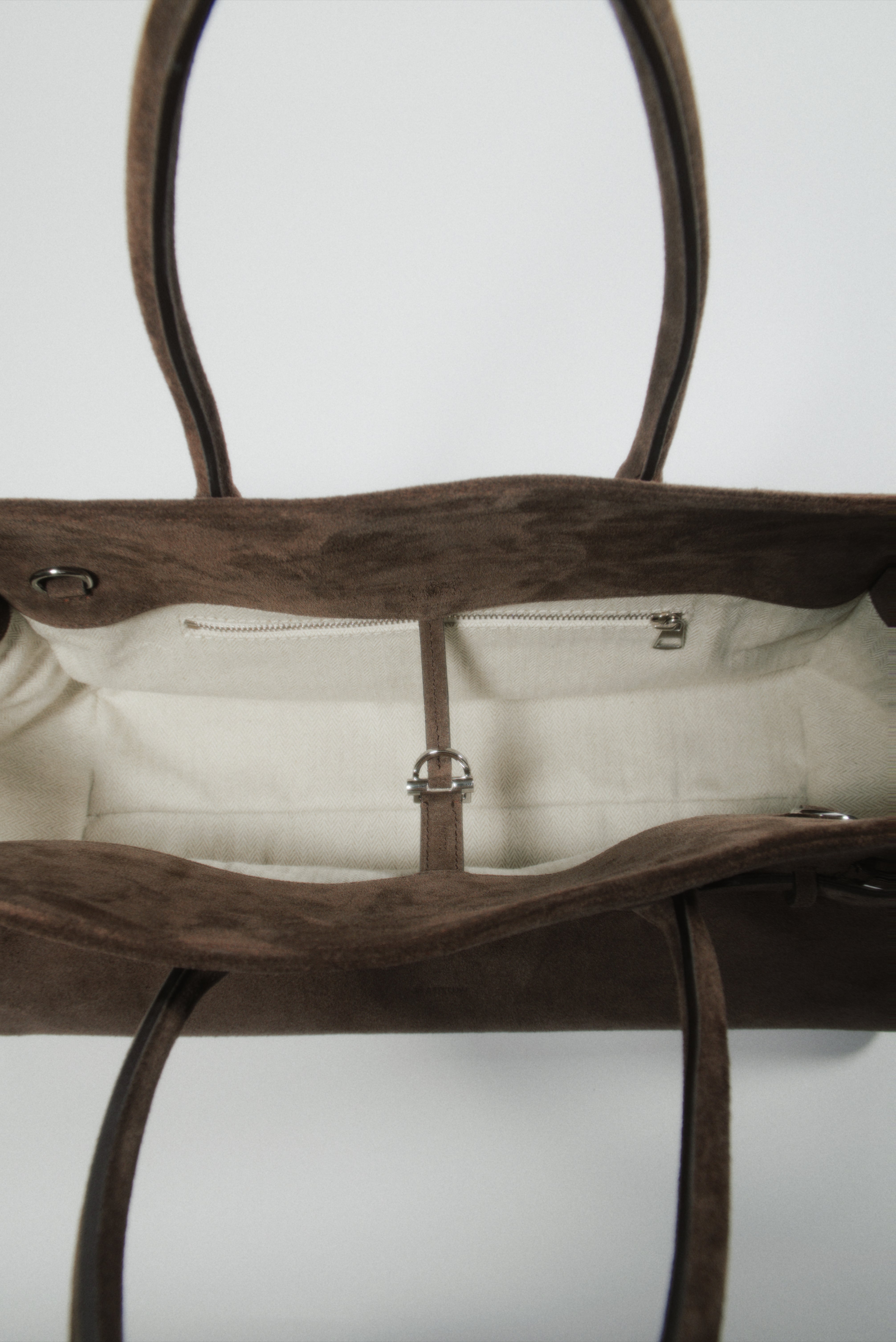 #color_brown suede