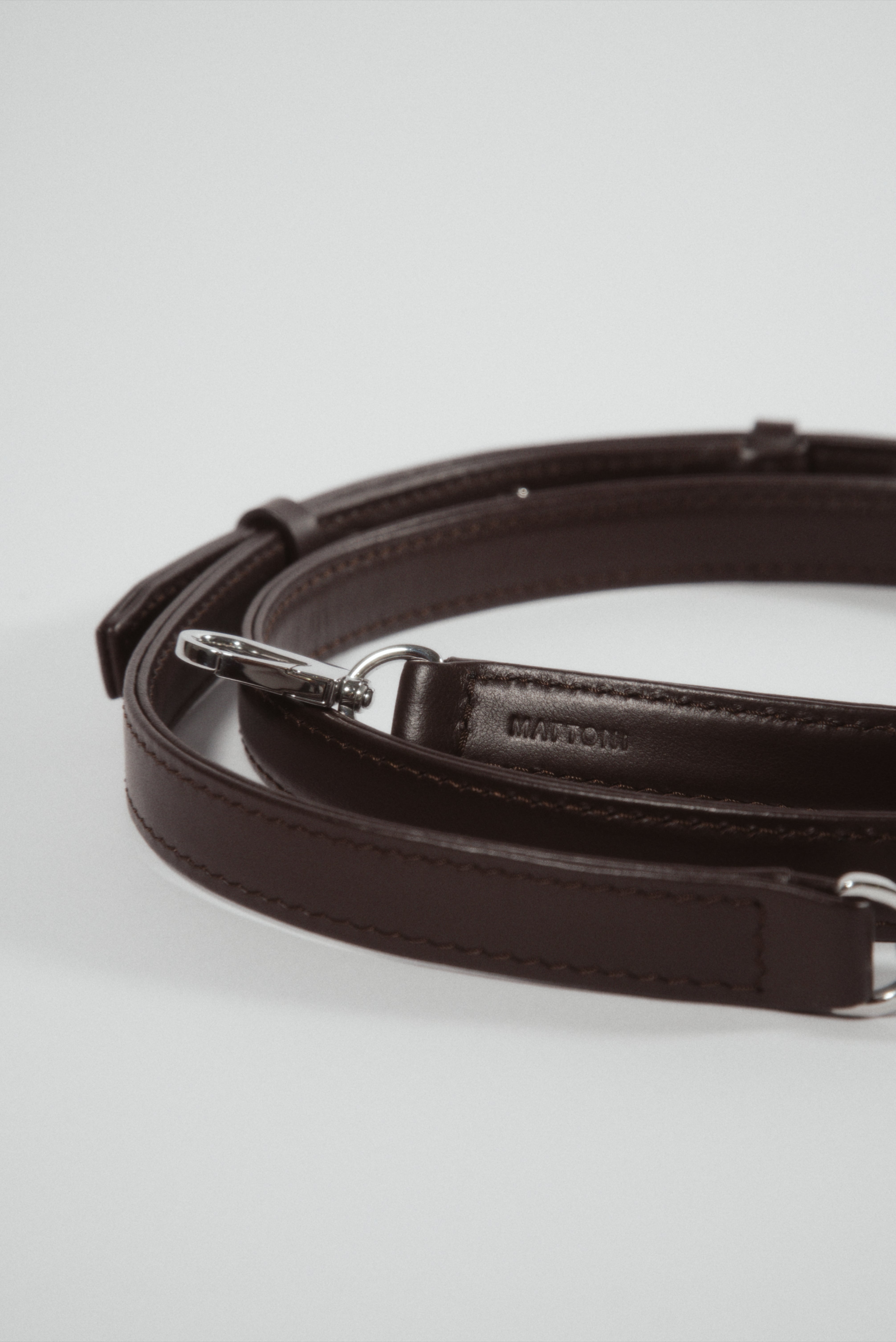 #color_dark brown