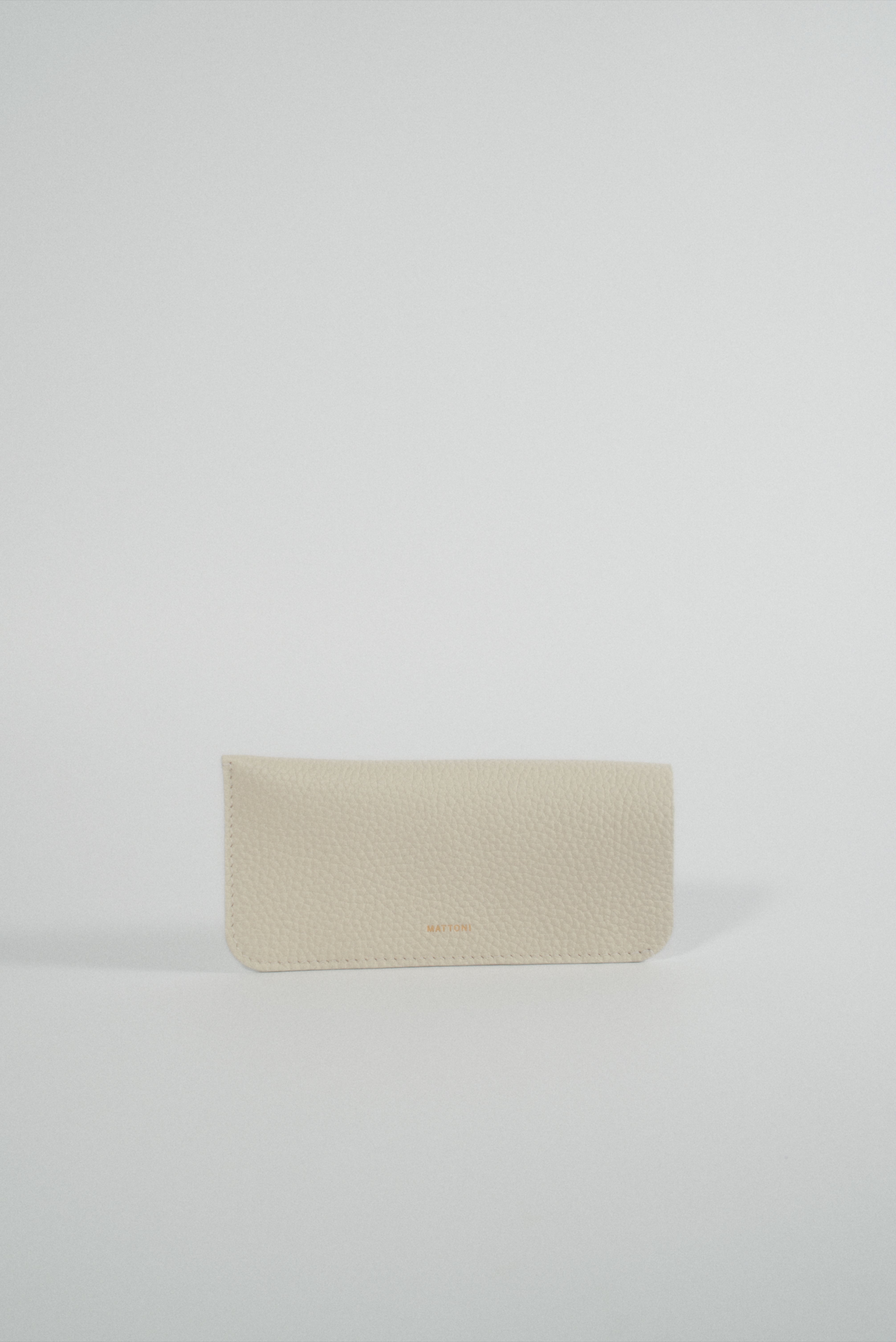 #color_ivory